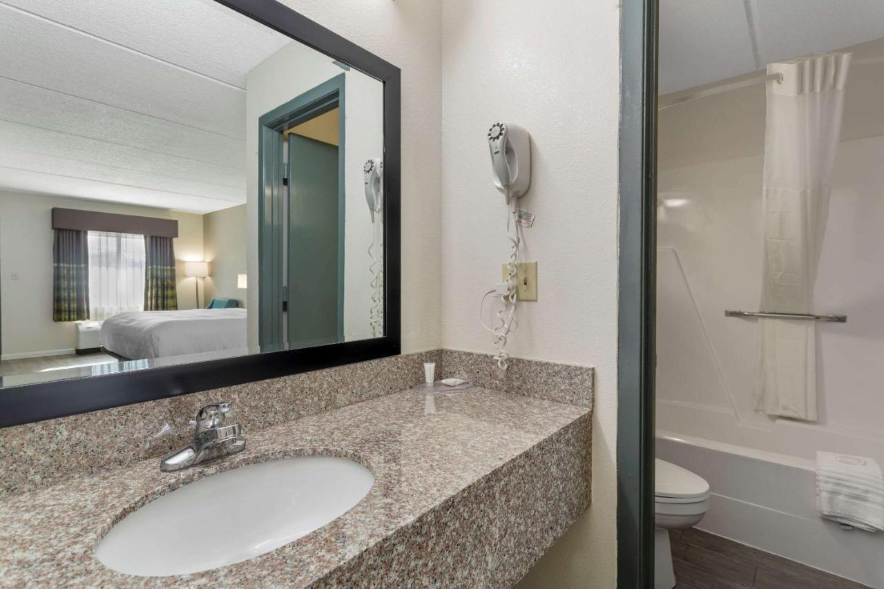 Clarion Pointe Kimball By Choice Hotels Eksteriør bilde