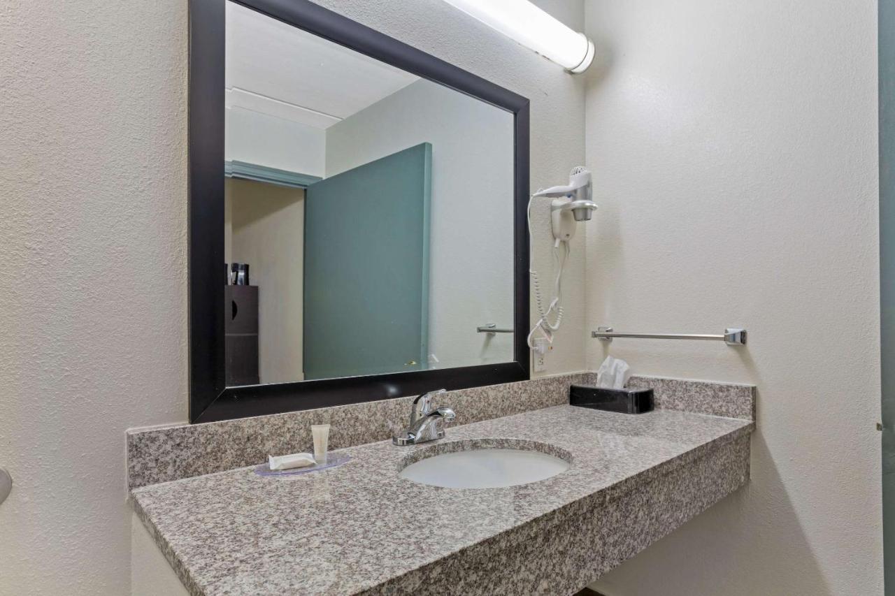 Clarion Pointe Kimball By Choice Hotels Eksteriør bilde