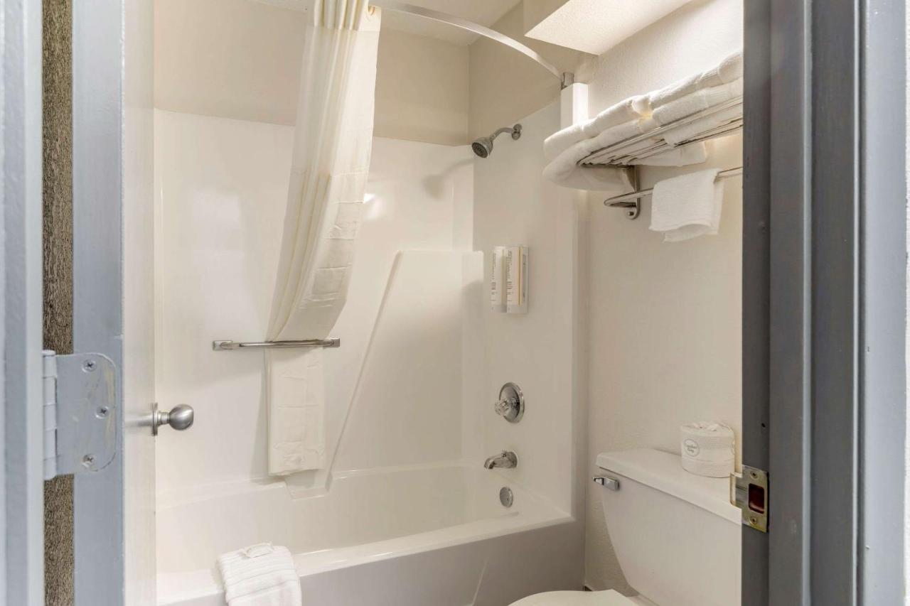 Clarion Pointe Kimball By Choice Hotels Eksteriør bilde